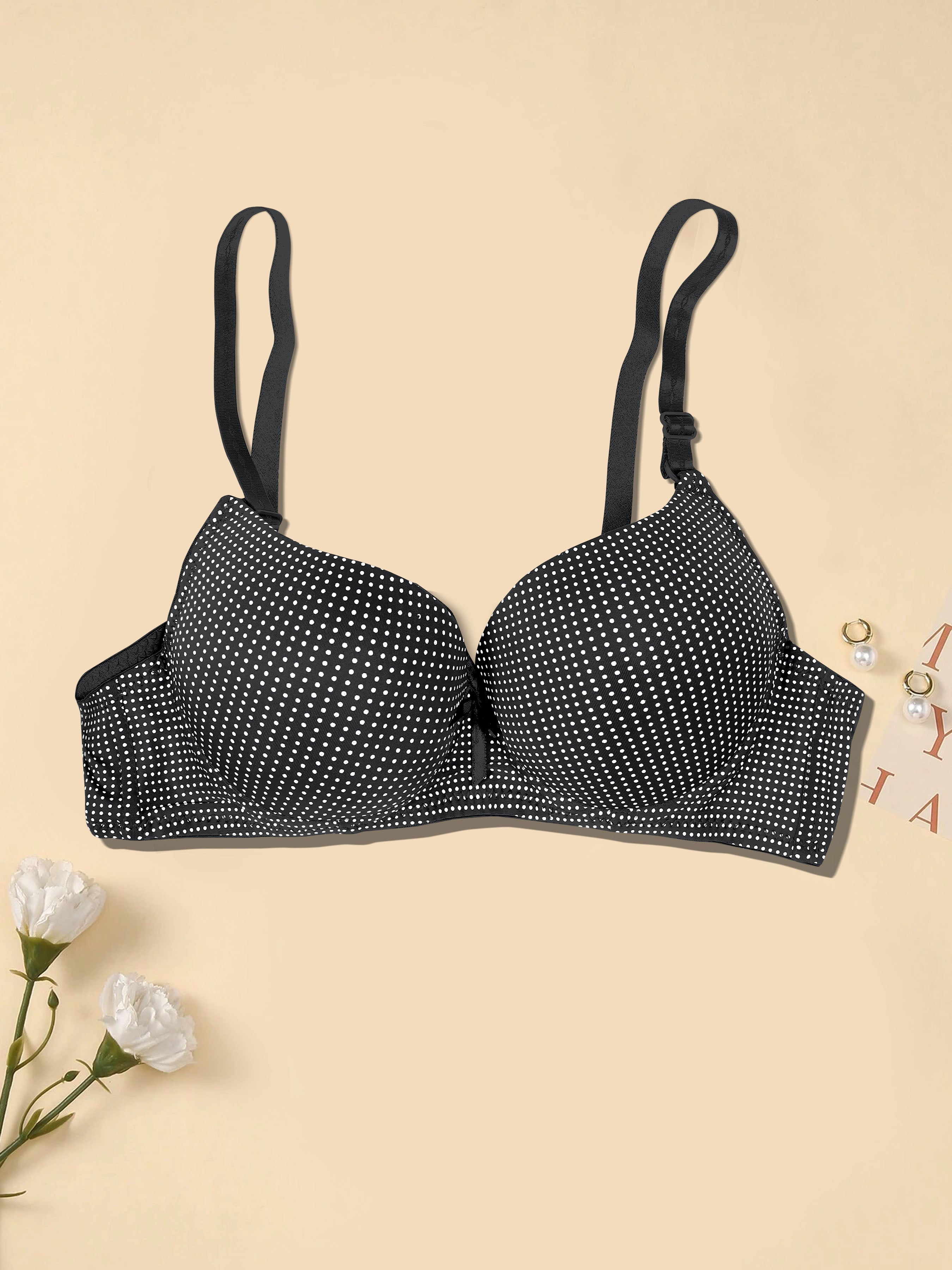 WOMEN'S HEAVILY PADDED SEAMLESS T-SHIRT BRA AND PUSH UP BRA