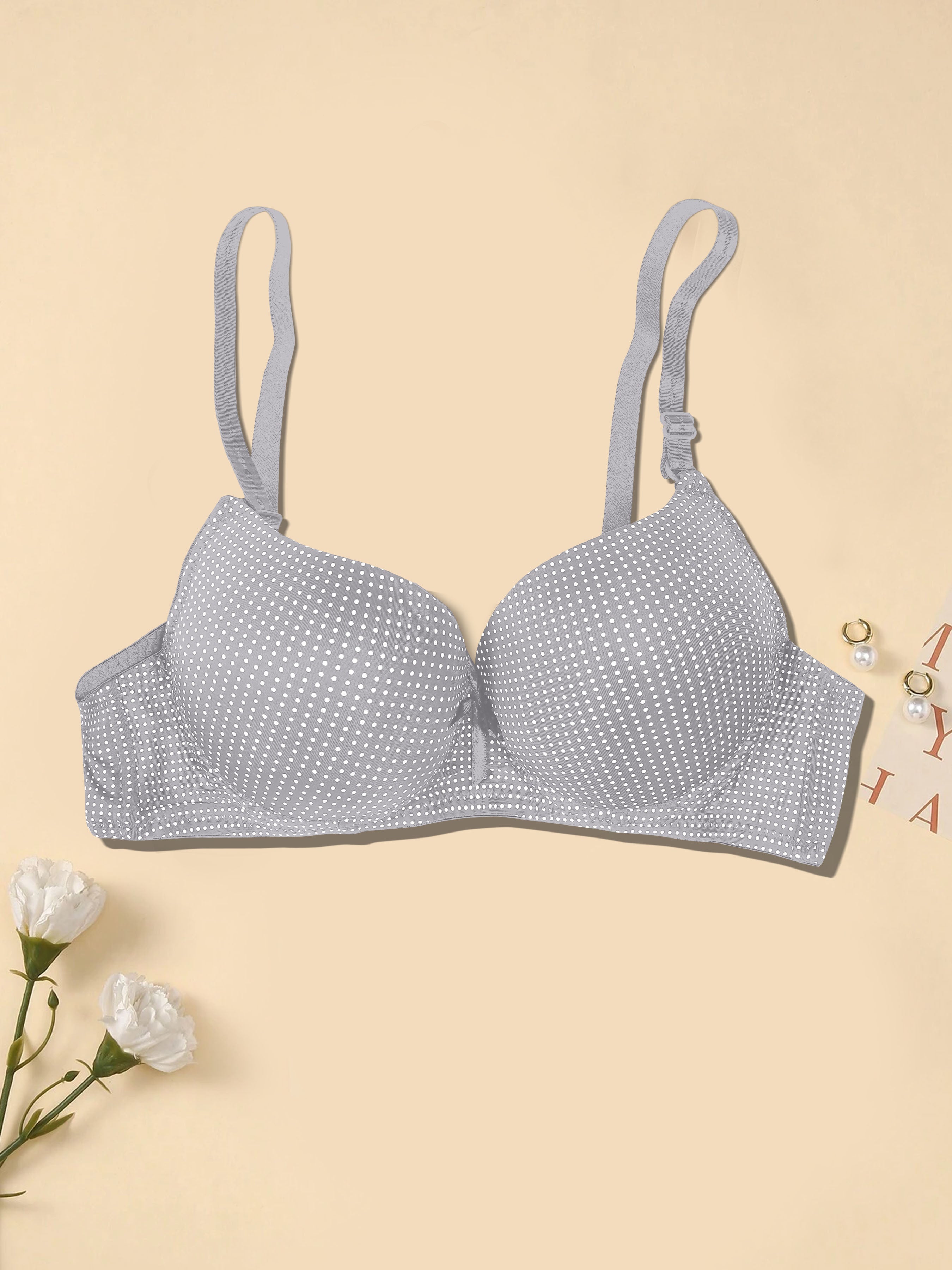 WOMEN'S HEAVILY PADDED SEAMLESS T-SHIRT BRA AND PUSH UP BRA